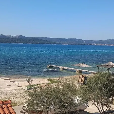 In Turanj, 20m From The Sukošan