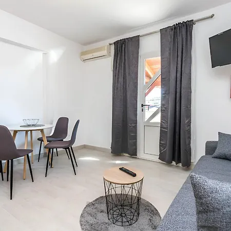 Lejlighed In Turanj, 20m From The