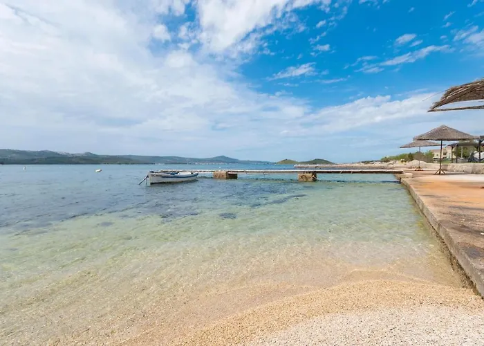 In Turanj, 20m From The Sukošan