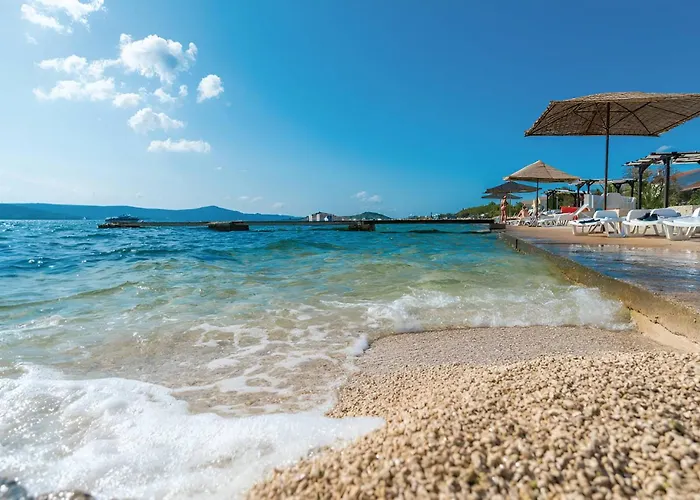 Lägenhet In Turanj, 20m From The Sukošan